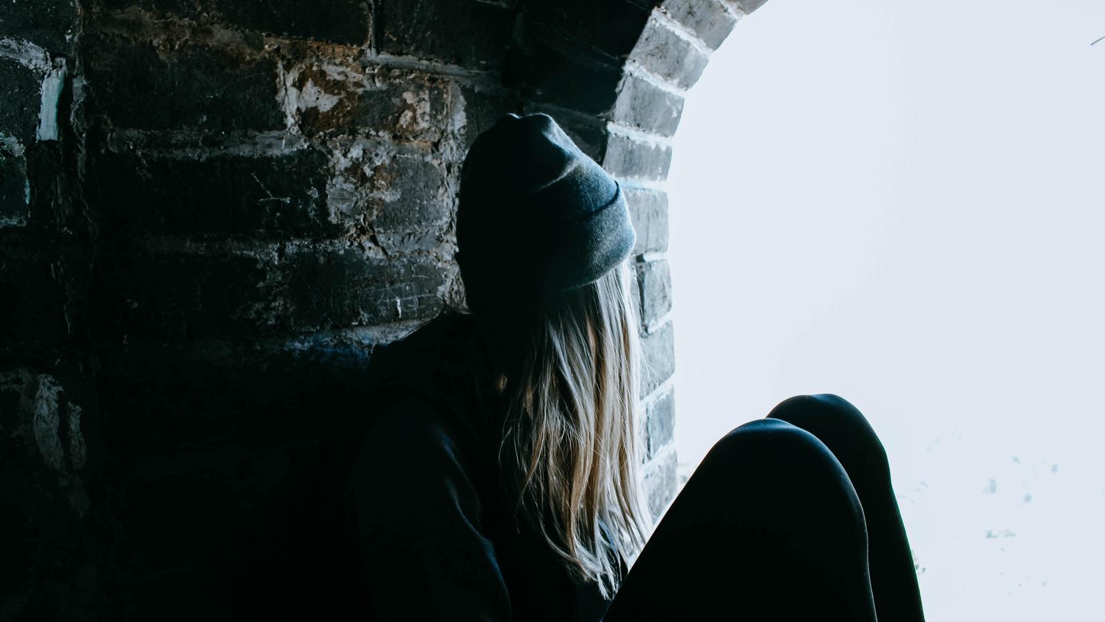 woman-alone-reflection