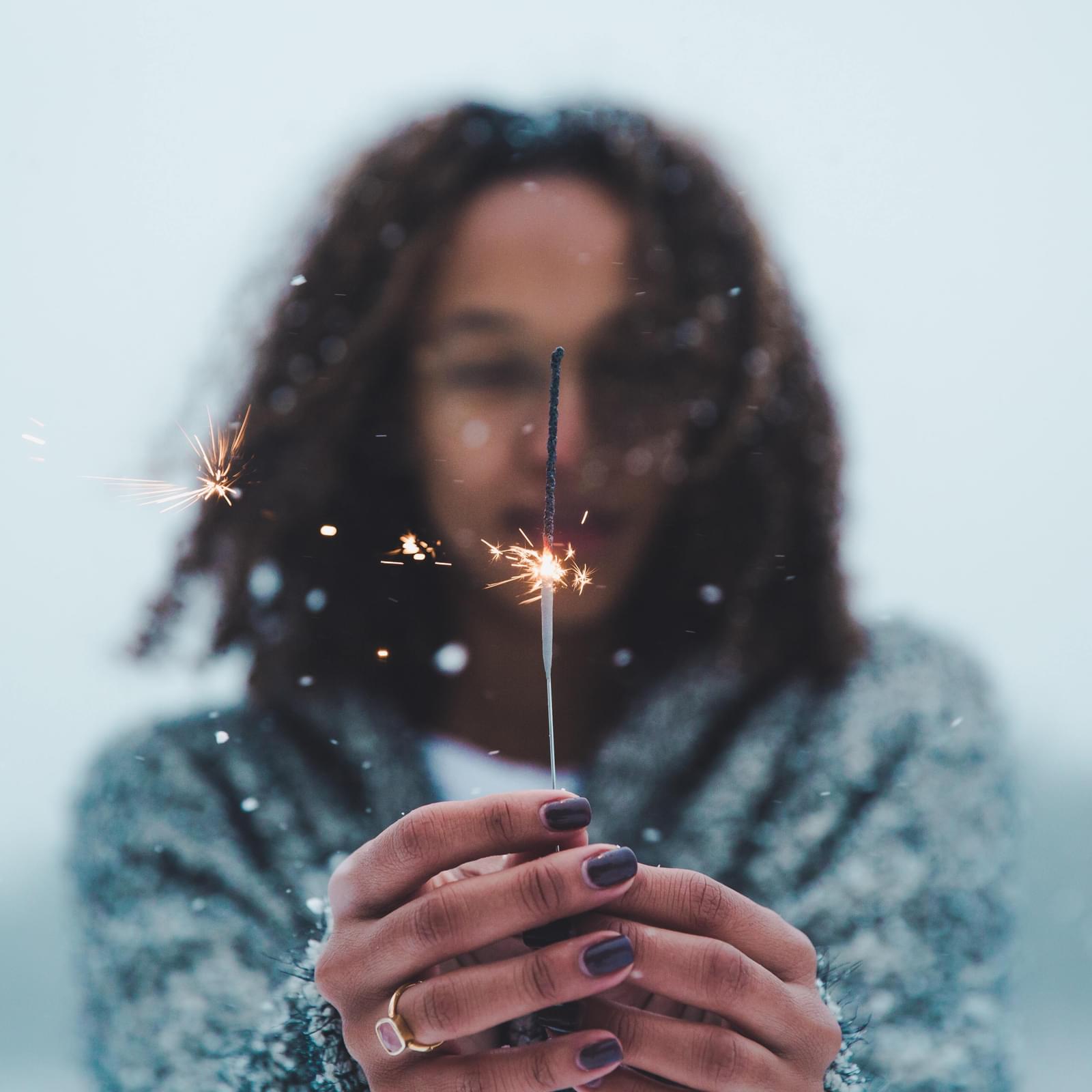 spark-sparkler-creative-woman