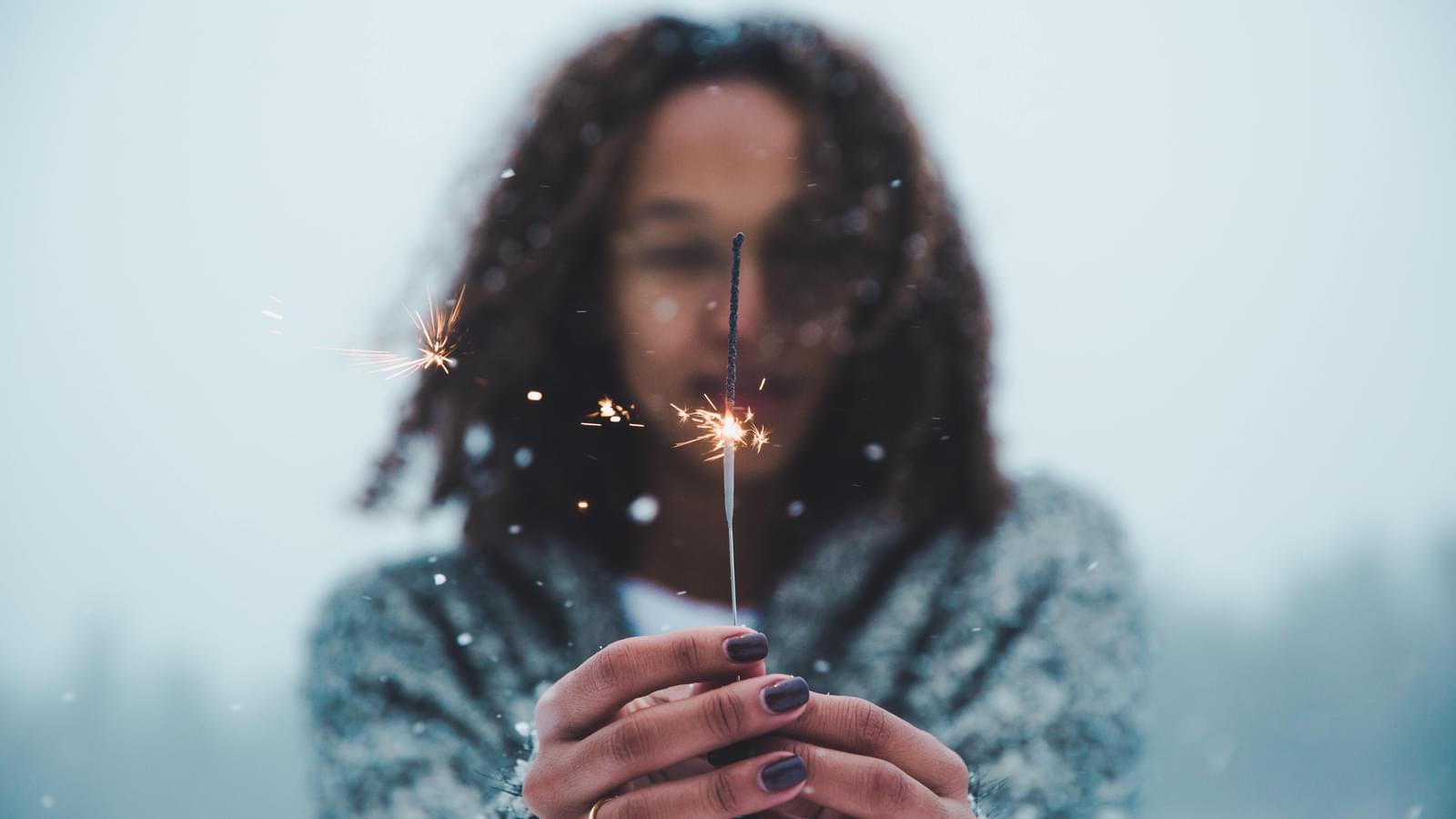 spark-sparkler-creative-woman