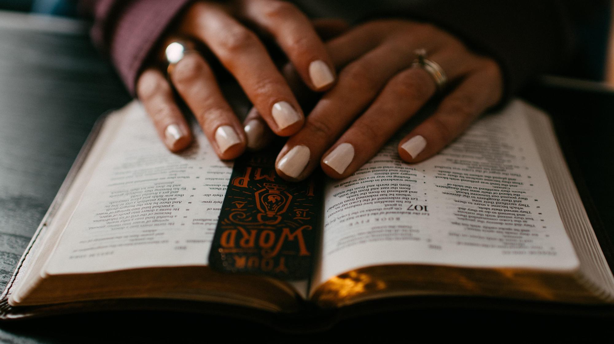 Photo by Kelly Sikkema on Unsplash