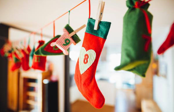 12 Covid-friendly ways to celebrate Christmas with your youth group