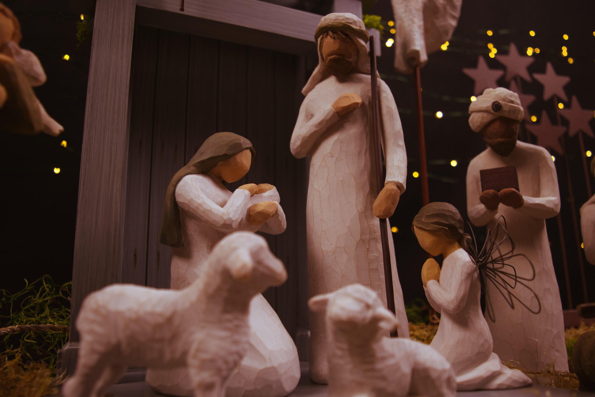 Christmas-nativity-set-1